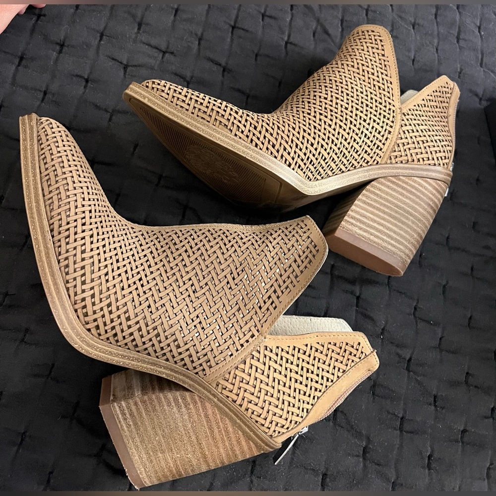 Vince Camuto Tan Woven Ankle Boots - Picture 5 of 12